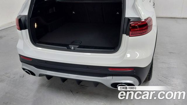 Mercedes-Benz GLB-Class (X247) AMG GLB35 4MATIC 2026 — фото 15