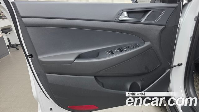 Hyundai Tucson Diesel 2.0 2WD Modern 2019 — фото 24