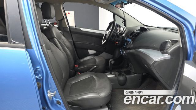 Chevrolet Spark LS+ 2015 — фото 11