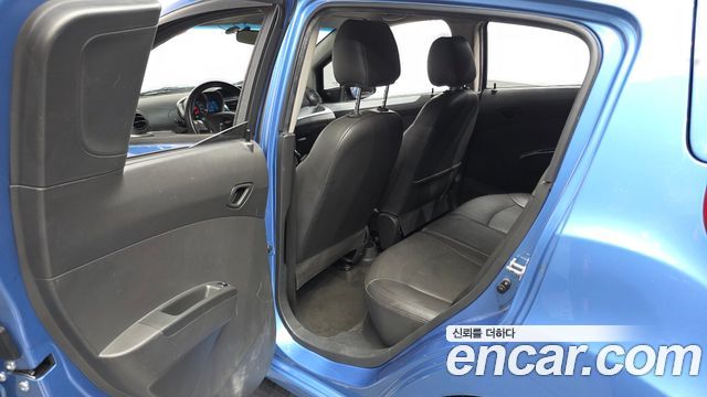 Chevrolet Spark LS+ 2015 — фото 26