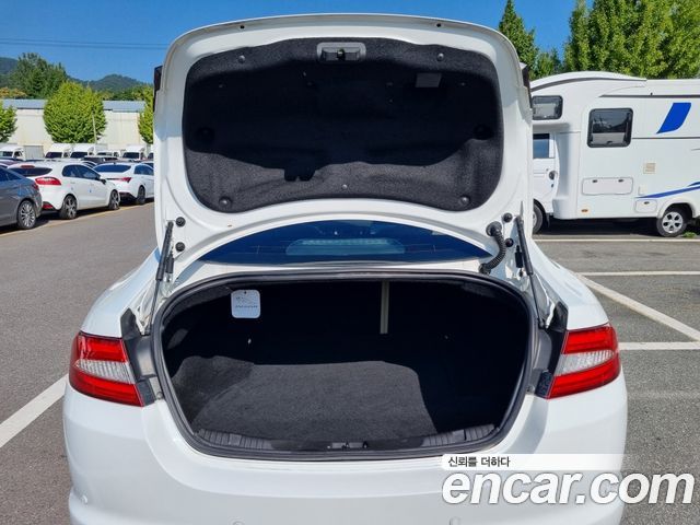 Jaguar XF 2.0 Luxury X250 2015 — фото 7