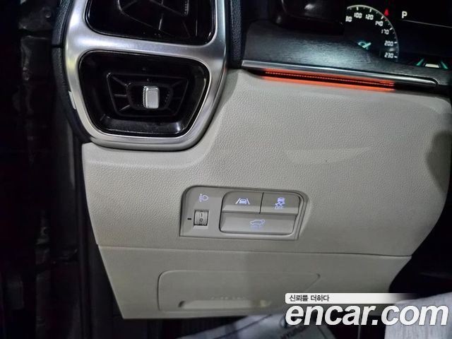 Kia Sorento (IV) HEV 1.6 2WD Signature 2023 — фото 19
