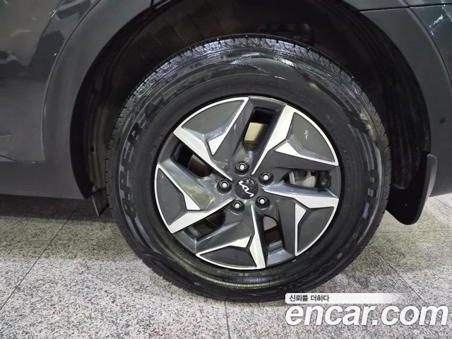 Kia Sorento (IV) HEV 1.6 2WD Signature 2023 — фото 24