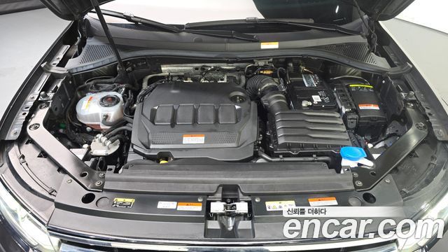 Volkswagen Tiguan (II) 2.0 TDI Prestige 2023 — фото 6