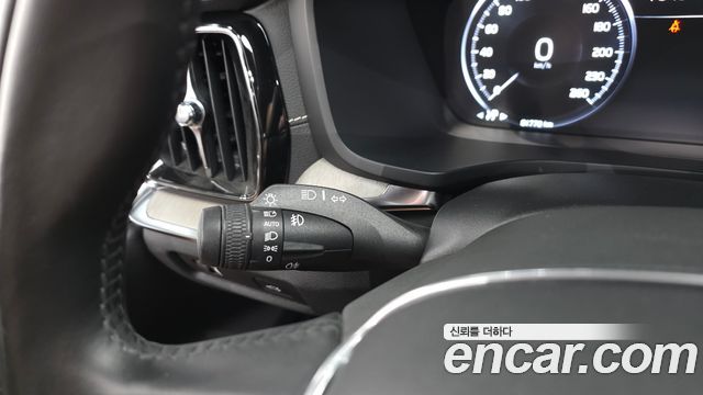 Volvo S60 (III) T5 Inscroption 2020 — фото 34