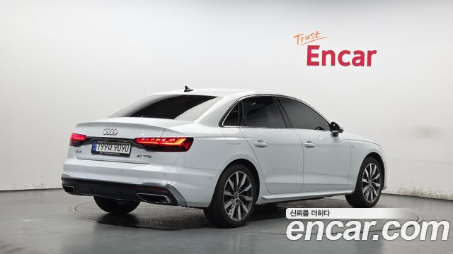 Audi A4 (B9) 40 TFSI Premium 2023 — фото 2