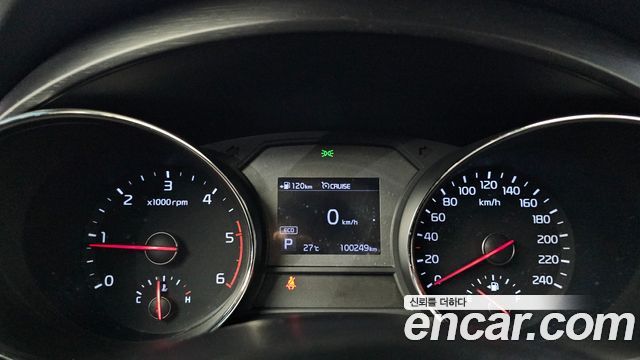 Kia Carnival 9-Seater Luxury 2019 — фото 8