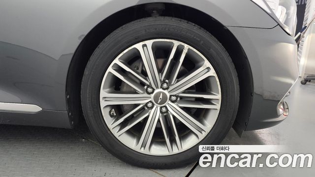 Genesis G80 3.3 GDI AWD Luxury 2018 — фото 5