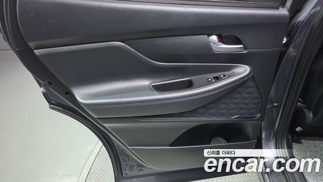 Hyundai Santa Fe Diesel 2.2 2WD Prestige 2021 — фото 25