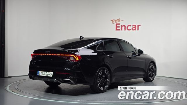 Kia K5 (III) 2.0 Signature 2023 — фото 2
