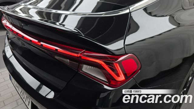 Kia K5 (III) 2.0 Signature 2023 — фото 23