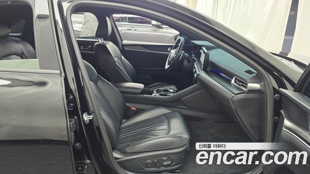 Kia K5 (III) 2.0 Signature 2023 — фото 26