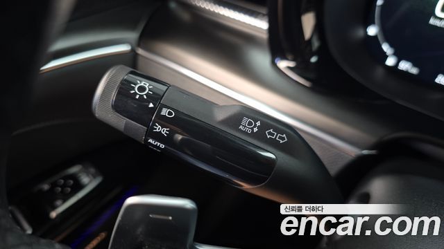Kia K5 (III) 2.0 Signature 2023 — фото 28