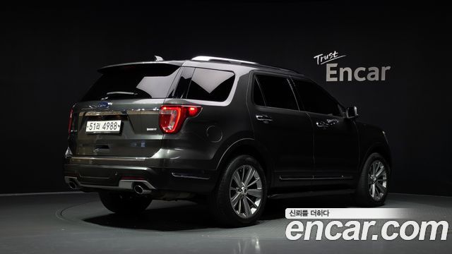 Ford Explorer 2.3 Limited 4WD 5th 2018 — фото 2