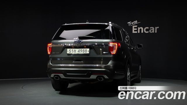 Ford Explorer 2.3 Limited 4WD 5th 2018 — фото 4