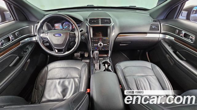 Ford Explorer 2.3 Limited 4WD 5th 2018 — фото 7