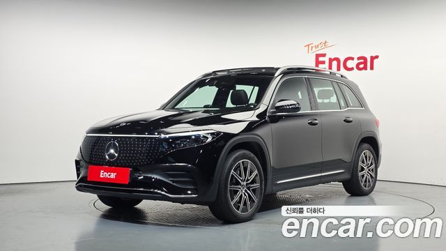 Mercedes-Benz EQB (X243) EQB300 4MATIC AMG Line 2026 — фото 1