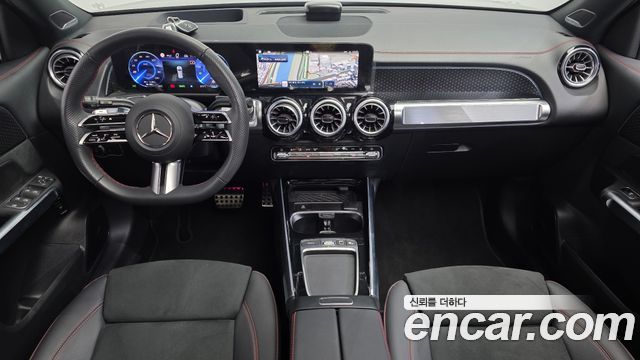 Mercedes-Benz EQB (X243) EQB300 4MATIC AMG Line 2026 — фото 7