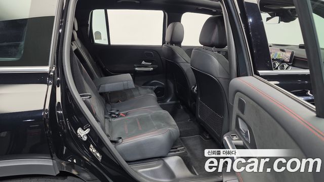 Mercedes-Benz EQB (X243) EQB300 4MATIC AMG Line 2026 — фото 12