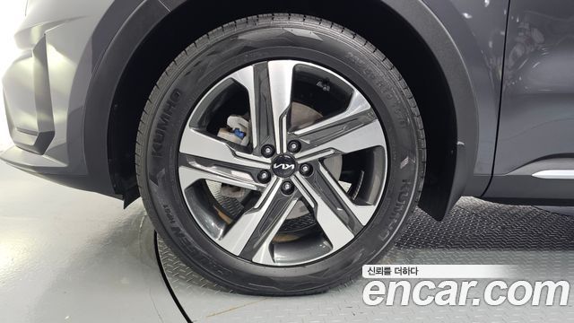 Kia Sorento (IV) HEV 1.6 2WD Noblesse 2023 — фото 5