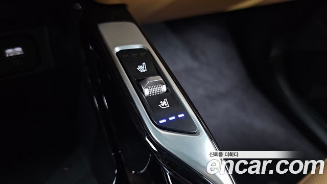 Kia Sorento (IV) HEV 1.6 2WD Noblesse 2023 — фото 17