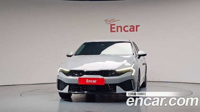 Kia K5 (III) 2.0 Signature 2025 — фото 3