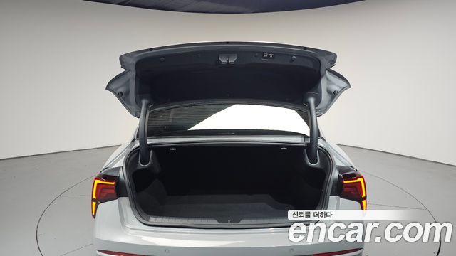 Kia K5 (III) 2.0 Signature 2025 — фото 24