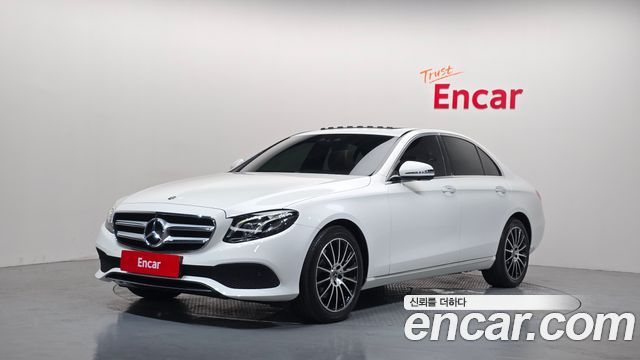 Mercedes-Benz E-Class (W213) E300 4MATIC Avnatgarde
