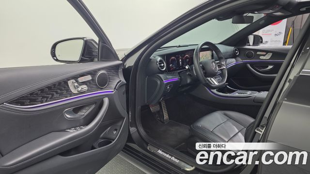 Mercedes-Benz E-Class (W213) E220d 4MATIC AMG Line 2021 — фото 10