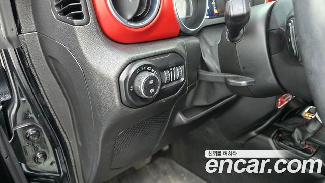 Jeep Wrangler (JL) 2.0 Rubicon Power Top 4Door 2021 — фото 17