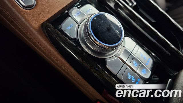 Genesis G90 3.8 AWD Premium Luxury 2019 — фото 16