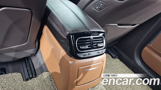 Genesis G90 3.8 AWD Premium Luxury 2019 — фото 18
