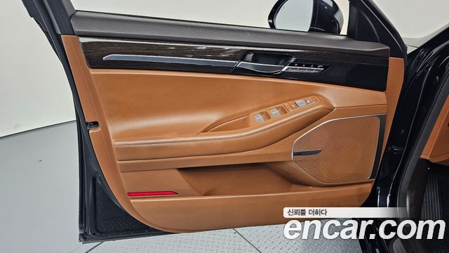 Genesis G90 3.8 AWD Premium Luxury 2019 — фото 24