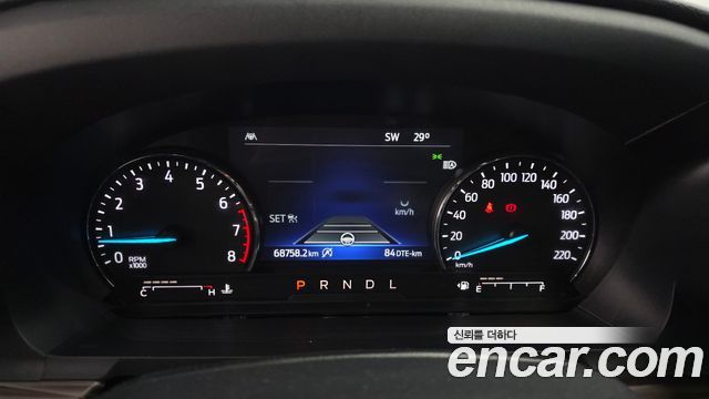 Ford Explorer (VI) 2.3 LimIted 4WD 2021 — фото 8