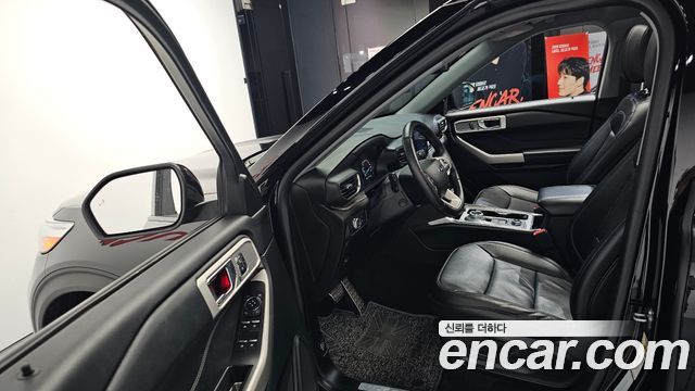 Ford Explorer (VI) 2.3 LimIted 4WD 2021 — фото 10