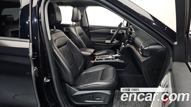 Ford Explorer (VI) 2.3 LimIted 4WD 2021 — фото 11