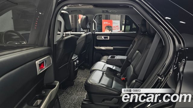 Ford Explorer (VI) 2.3 LimIted 4WD 2021 — фото 26