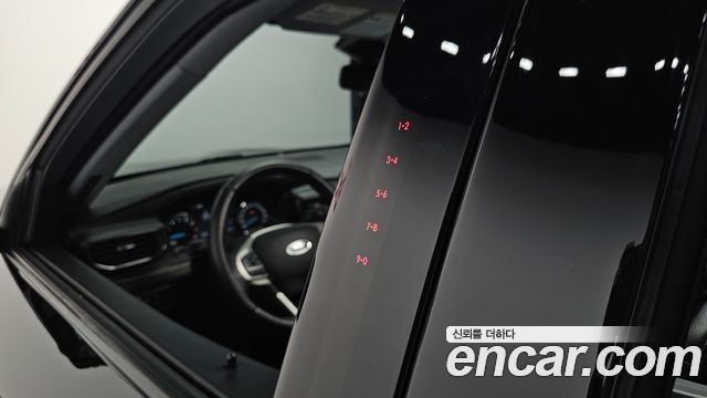 Ford Explorer (VI) 2.3 LimIted 4WD 2021 — фото 37