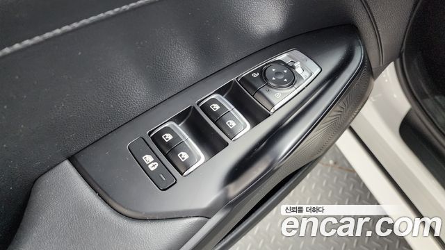Kia K5 (III) 2.0 Prestige 2022 — фото 20