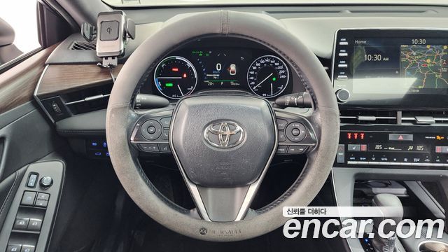Toyota Avalon (V) 2.5 Hybrid 2019 — фото 15