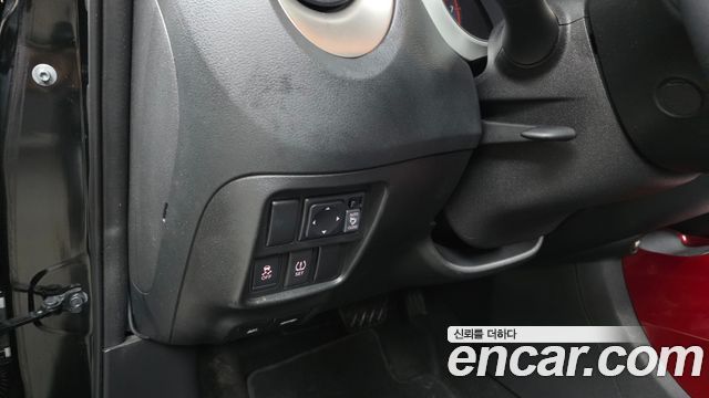 Nissan Juke 1.6 SV F15 2017 — фото 20