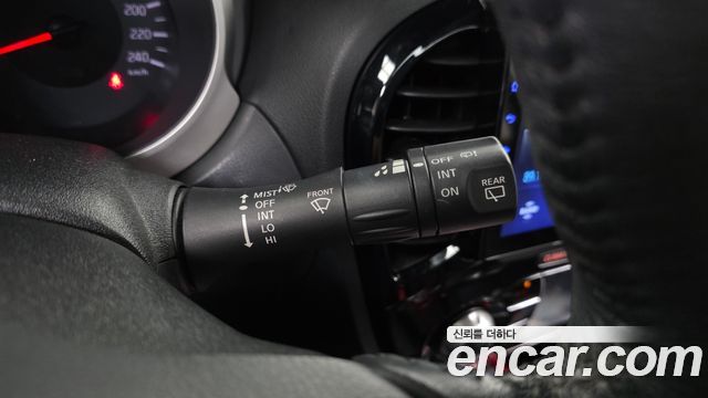 Nissan Juke 1.6 SV F15 2017 — фото 27