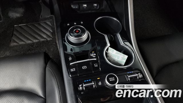 Kia K5 (III) 2.0 Prestige 2023 — фото 9