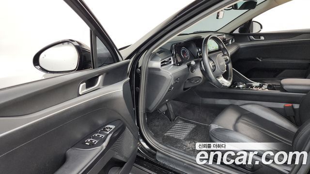 Kia K5 (III) 2.0 Prestige 2023 — фото 10