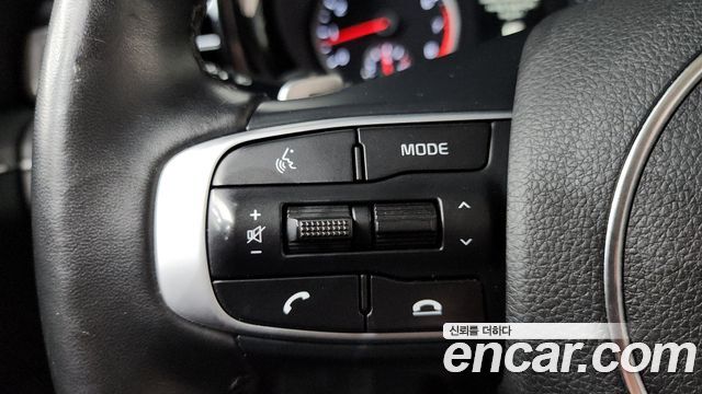 Kia K5 (III) 2.0 Prestige 2023 — фото 16