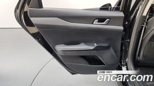 Kia K5 (III) 2.0 Prestige 2023 — фото 25