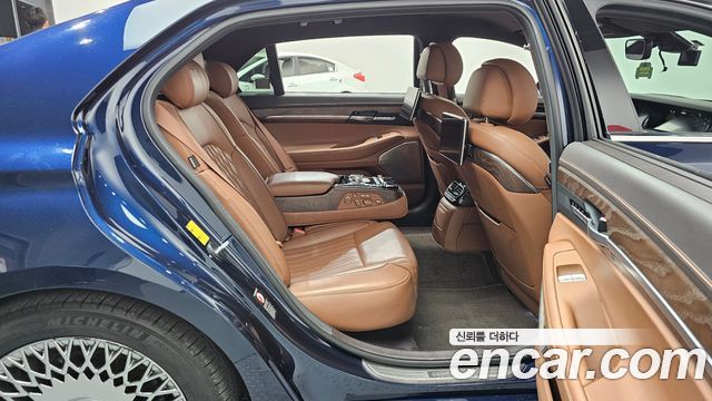 Genesis G90 5.0 AWD Prestige 2020 — фото 11
