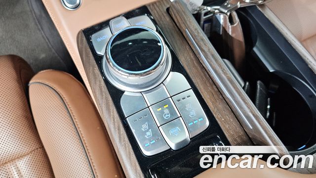 Genesis G90 5.0 AWD Prestige 2020 — фото 30