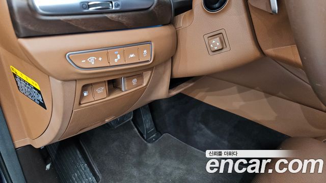 Genesis G90 5.0 AWD Prestige 2020 — фото 42