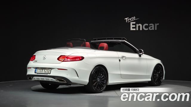 Mercedes-Benz C-Class (W205) C200 Cabriolet 2017 — фото 2